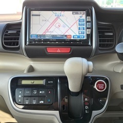 大安売り！安心の総額表示！車検満たん★ホンダnbox電動スライドドア禁煙車バックモニターBluetoothナビTVエコアイドリングストップetcプッシュスタート！スーパーセール！早いもの勝ち！の画像