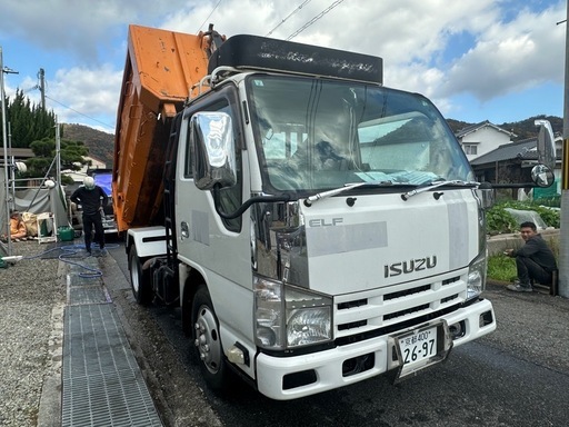いすゞ3トン　アームロール