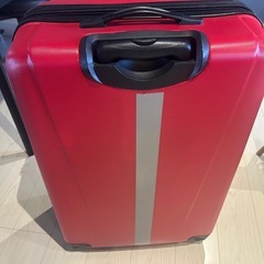 スーツケースの画像