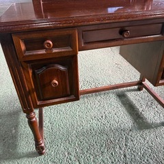 ヴィンテージ　鏡台
の画像