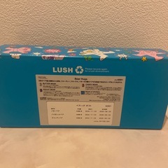 LUSHの画像