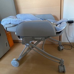 アップリカ ユラリズムスマートプレミアム　ハイローベッド&チェア 手動の画像