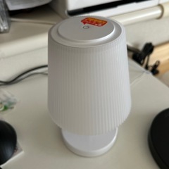 オーム(OHM) LEDタッチライト 3段階調光 昼白色 TT-Y20T-W 06-0637 オーム電機の画像