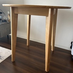 幅75cm円形ダイニングテーブル　　の画像
