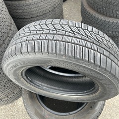 早い者勝ち！195.65.15スタッドレスタイヤの画像