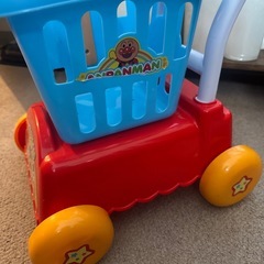 アンパンマン　ショッピングカートの画像