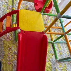 アンパンマンブランコ付きジャングルジムの画像