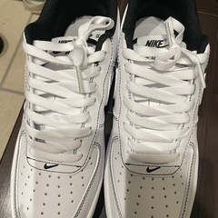 スニーカーの画像