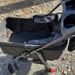 折りたたみ式ペットカート　1年使用　黒の画像