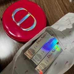 Dior   トラベルコレクションの画像