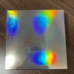 Dior   トラベルコレクションの画像