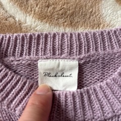Black closet. フリルニットセーター　100センチの画像
