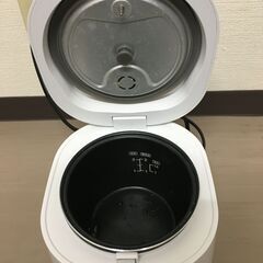 JM20483Y MAXZEN（マクスゼン)2合炊き炊飯器「RC-MX201」　2022年製 ・外寸 　幅：約20.8cm 高さ：約18.5cm 奥行：約18.9cm中古品【取りに来られる方限定】 の画像