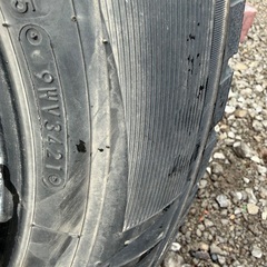 225/65-17 TOYOスタッドレス4本セットの画像