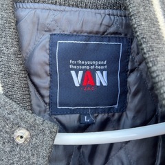 VANジャケットの画像