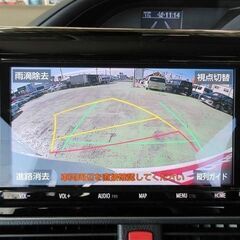 誰でも車が買える次世代低与信ローン専門店／ 安心の１年保証付き 距離無制限！中古車販売 カーメル福島本店 　平成30年 　トヨタ　ヴォクシー　2.0Ⅹ　　109000㌔の画像