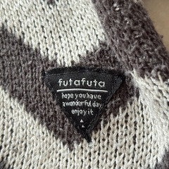 futafuta ジグザグニットセーター　90センチの画像