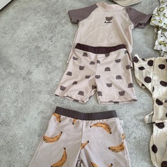 子供服 まとめ売り（14着） 90〜95cmの画像