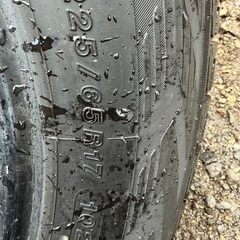 225/65-17 ヨコハマスタッドレス2本セットの画像