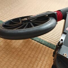 大人用キックボード(おりたたみ)の画像