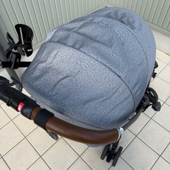 美品 アップリカ ラクーナクッション ベビーカー の画像