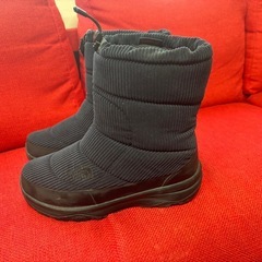THE NORTH FACE ユニセックス大人 Nuptse Bootie WP VII Corduroy の画像