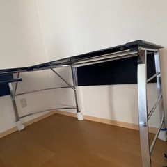 パソコンデスク　L型　強化ガラストップの画像