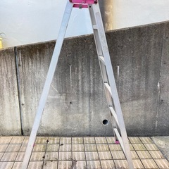 詳細不明　
脚立6尺の画像