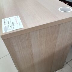 ★リユースのサカイ日立店★HJ8431 IKEA デスク ベージュ H75×D50×W73.5 クリーニング済み の画像