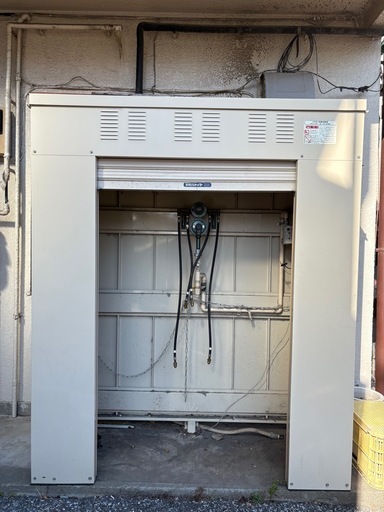 LPガス缶収納庫