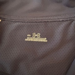 アンダーアーマー　羽織　美品の画像