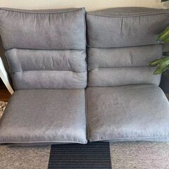 2人掛けソファーの画像