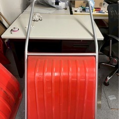 【お値下げ】大型　ママさんダンプ　スノーダンプ　の画像