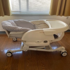 コンビcombi  ハイローチェア　手動　の画像