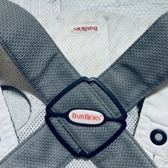 ベビービョルン　抱っこ紐　mini 新生児の画像