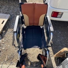 自走式 MIKI車椅子 の画像