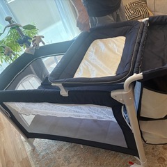【新品】組み立てただけで未使用ベビーベッドの画像