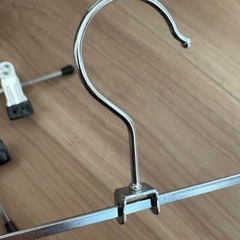 3コインズ　ズボンハンガー 12本の画像