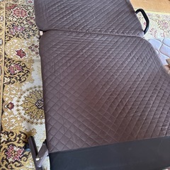 折り畳みベッド2個あります！の画像
