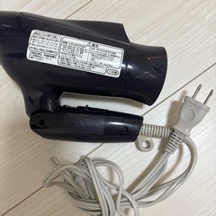 ドライヤーの画像