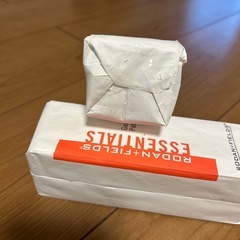 コットン３個&バレッタ２個セットの画像