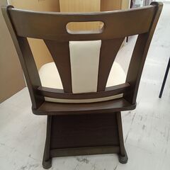 リユースのサカイ栃木店★ジモティ割あり★  回転いす ブラウン×ベージュ W45.7×D51×H74 クリーニング済み TC11747の画像