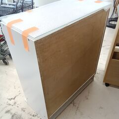 リユースのサカイ栃木店★ジモティ割あり★  飾り棚 ホワイト W83×D45×H98 クリーニング済み TC11748の画像