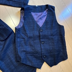 子供用スーツの画像