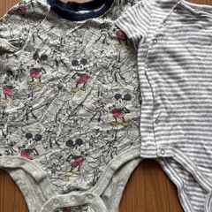 ロンパースの画像