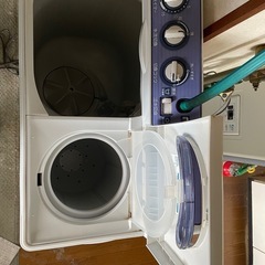 通電OK！ 二槽式洗濯機 TOSHIBA 2011年 の画像