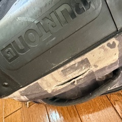 取引中:バートン　スノボ　ウィーリーキャリーケースの画像