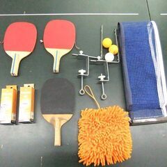 卓球台 国際規格サイズ 折りたたみ式 キャスター付き セパレート式 ネット付き ラケット付き 札幌市厚別区 厚別店の画像