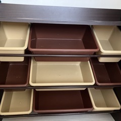 おもちゃラック　収納棚の画像