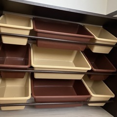 おもちゃラック　収納棚の画像